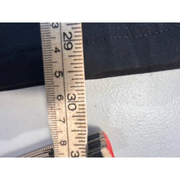 Puma Mens Black Logo T-Shirt Large Cotton Casual Athletic Wear Short Sleeve Crew - Picture 6 of 6